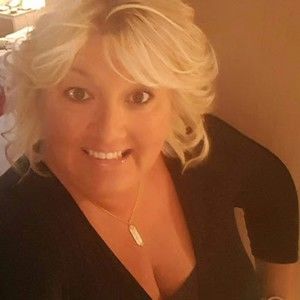 Meet your Posher, Tina